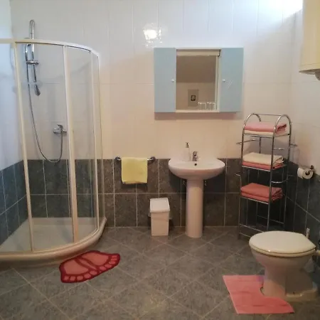 Valeta 500 Meters From The Beach *