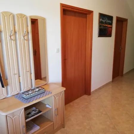 Villa Valeta 500 Meters From The Beach *