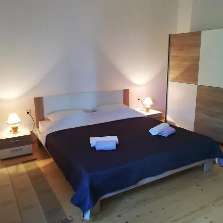 Valeta 500 Meters From The Beach Villa